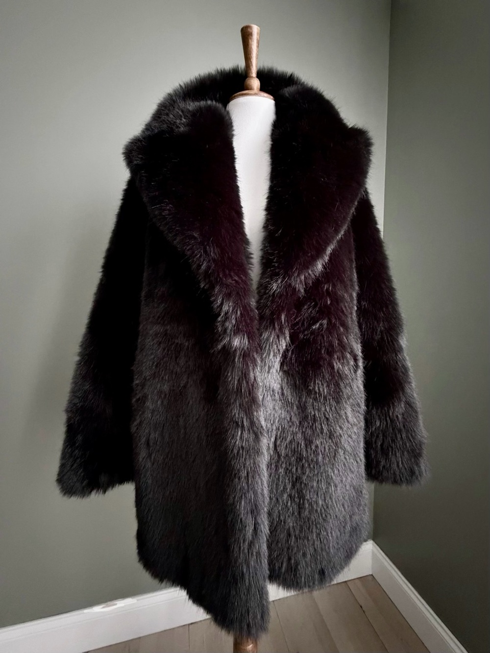 MNG Mango Faux Fur Coat in Black Size Medium New w/o tags